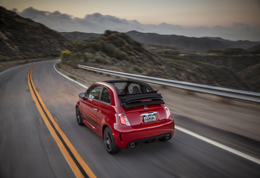 Abarth 500 2014 года  (фото 13 из 16)